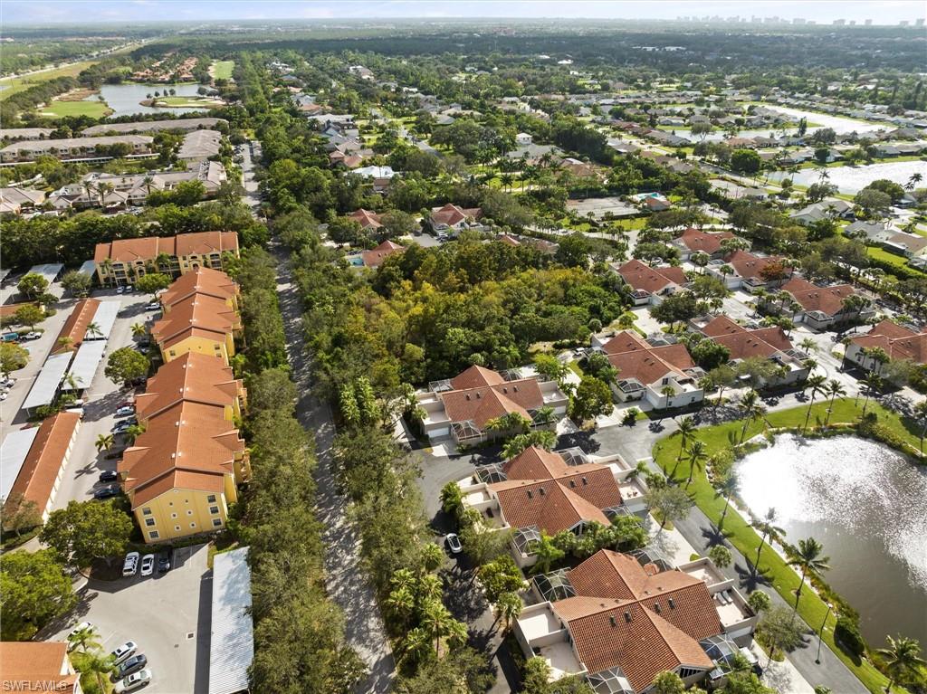 COURTYARDS - Residential