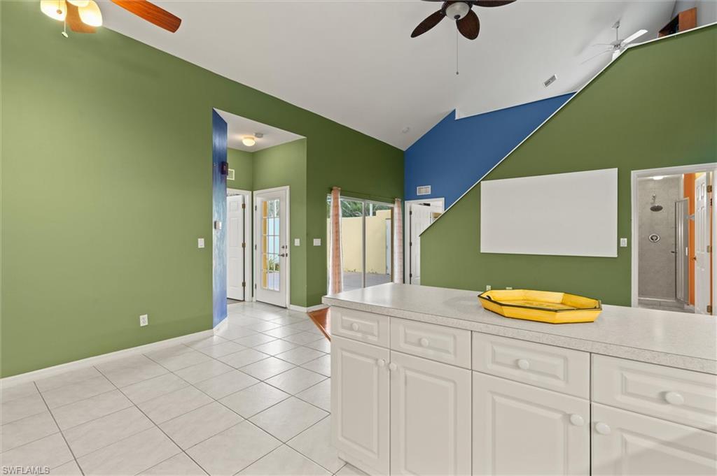 COURTYARDS - Residential