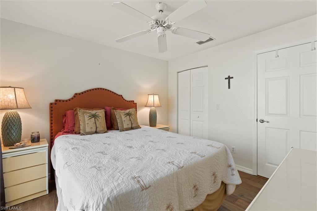 COURTYARDS - Residential