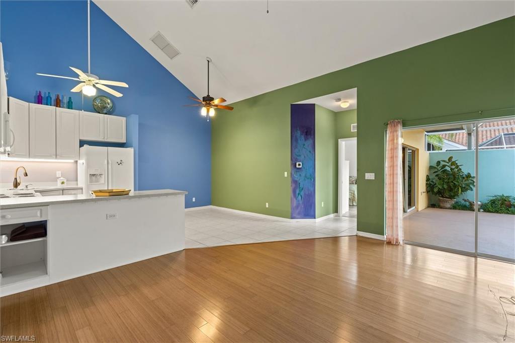 COURTYARDS - Residential