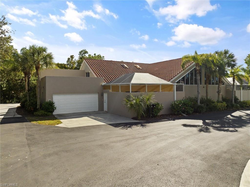 COURTYARDS - Residential