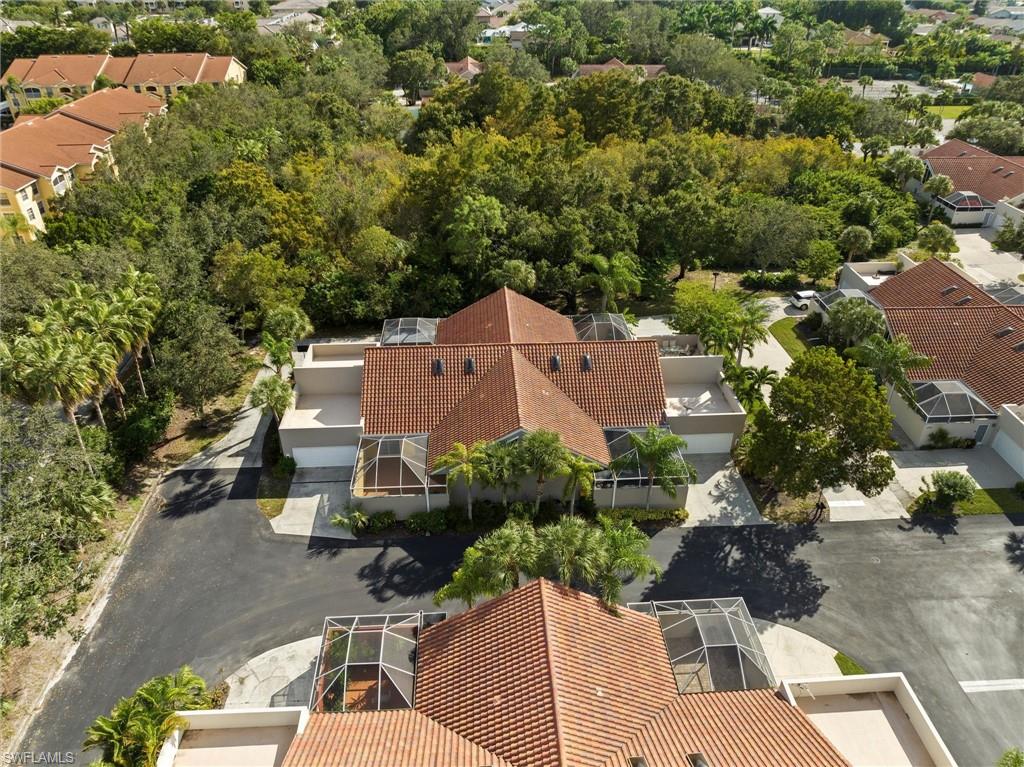 COURTYARDS - Residential