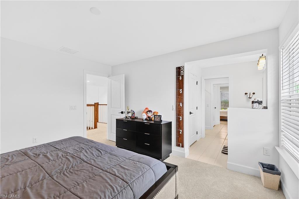 NORTHRIDGE - Residential