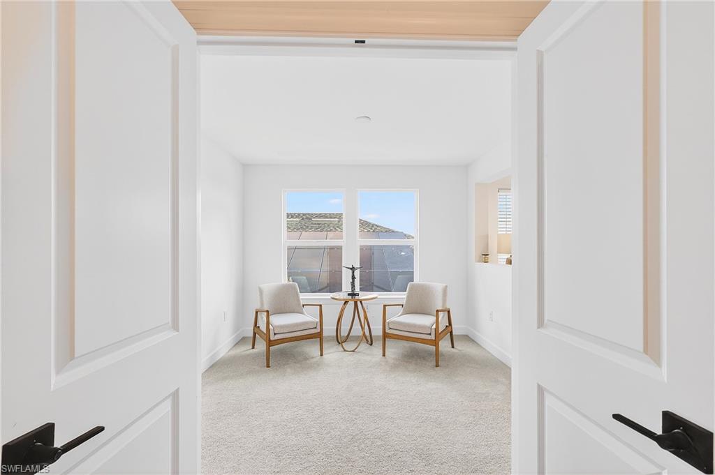 NORTHRIDGE - Residential