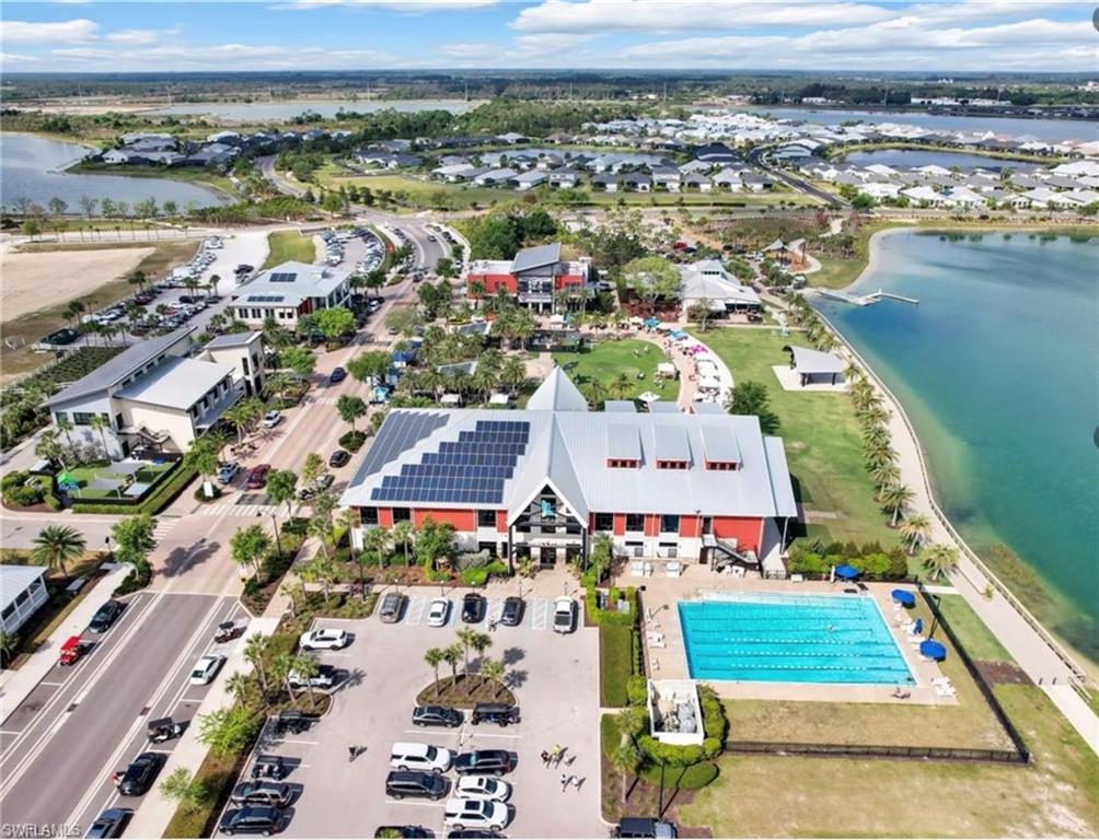 NORTHRIDGE - Residential