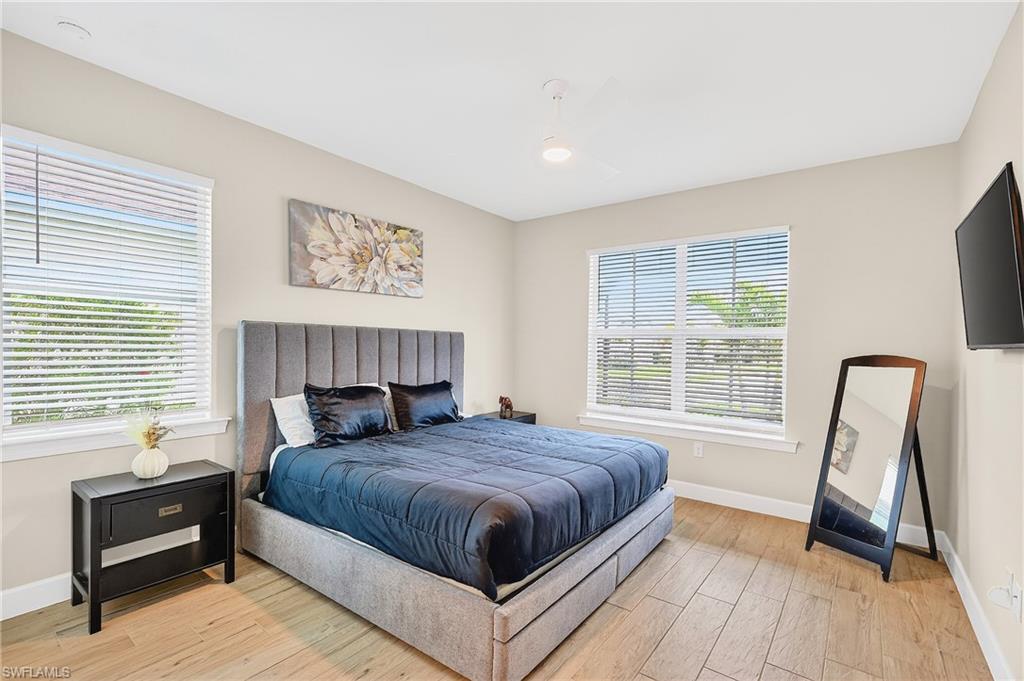 NORTHRIDGE - Residential