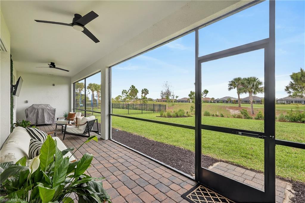 NORTHRIDGE - Residential