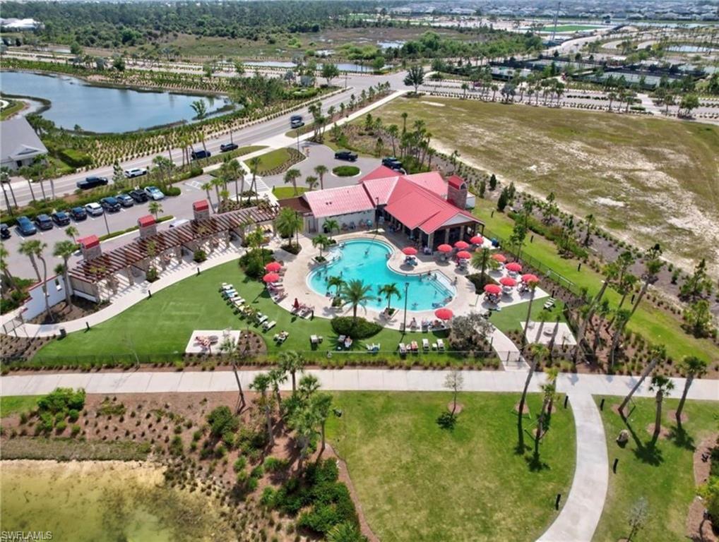 NORTHRIDGE - Residential