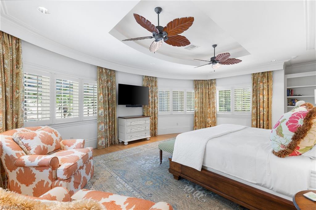 ESTATES AT GREY OAKS - Residential