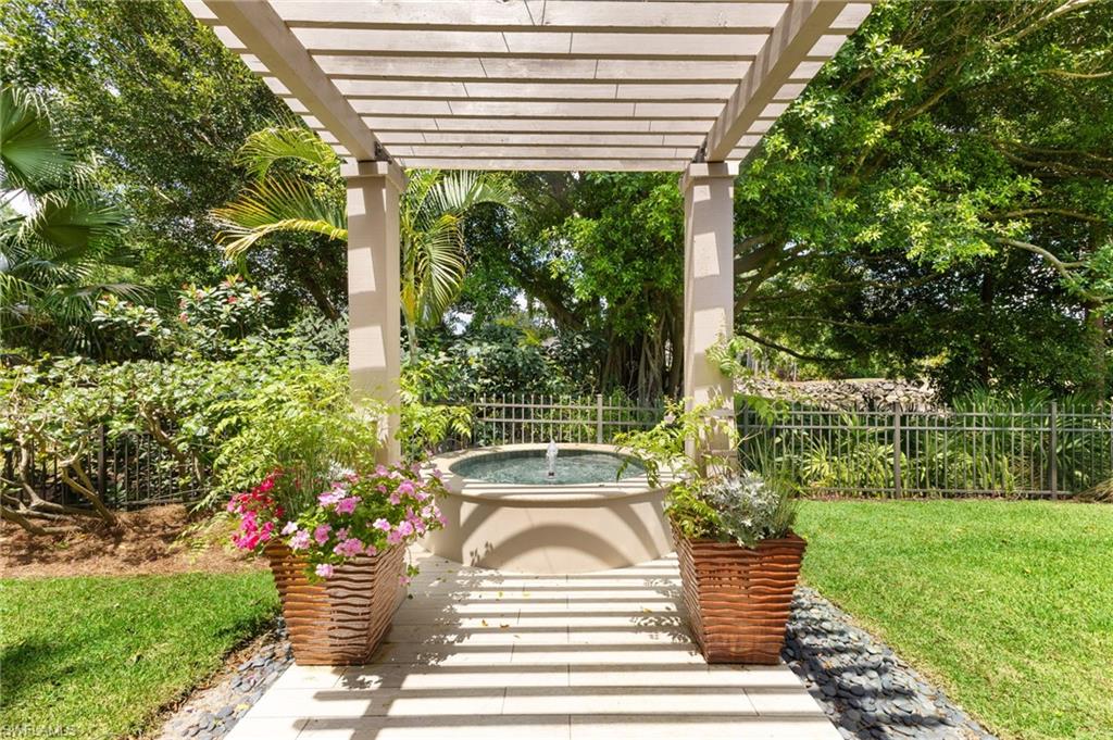 ESTATES AT GREY OAKS - Residential