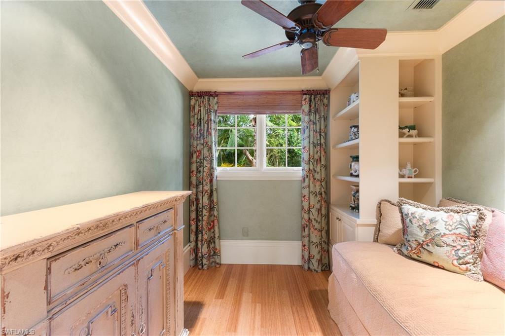 ESTATES AT GREY OAKS - Residential