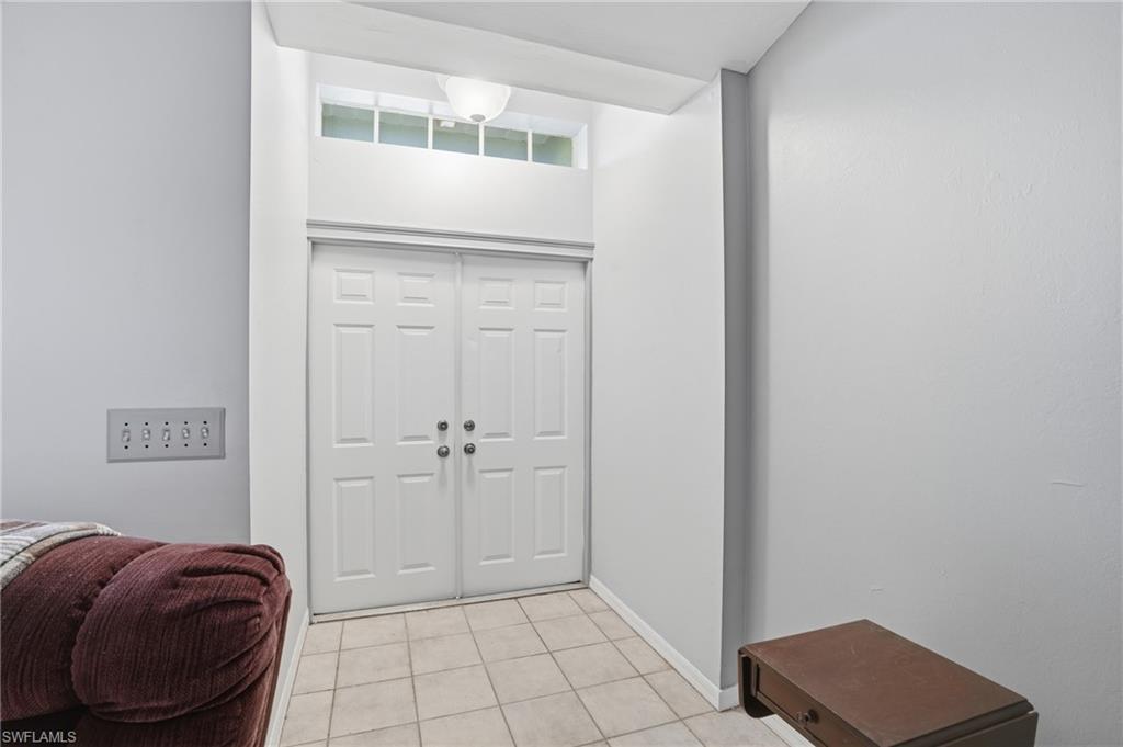 SAN CARLOS PARK - Residential