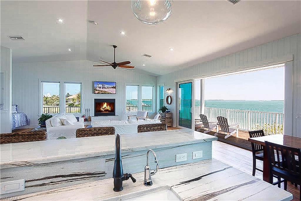 JOSE'S HIDEAWAY - Residential