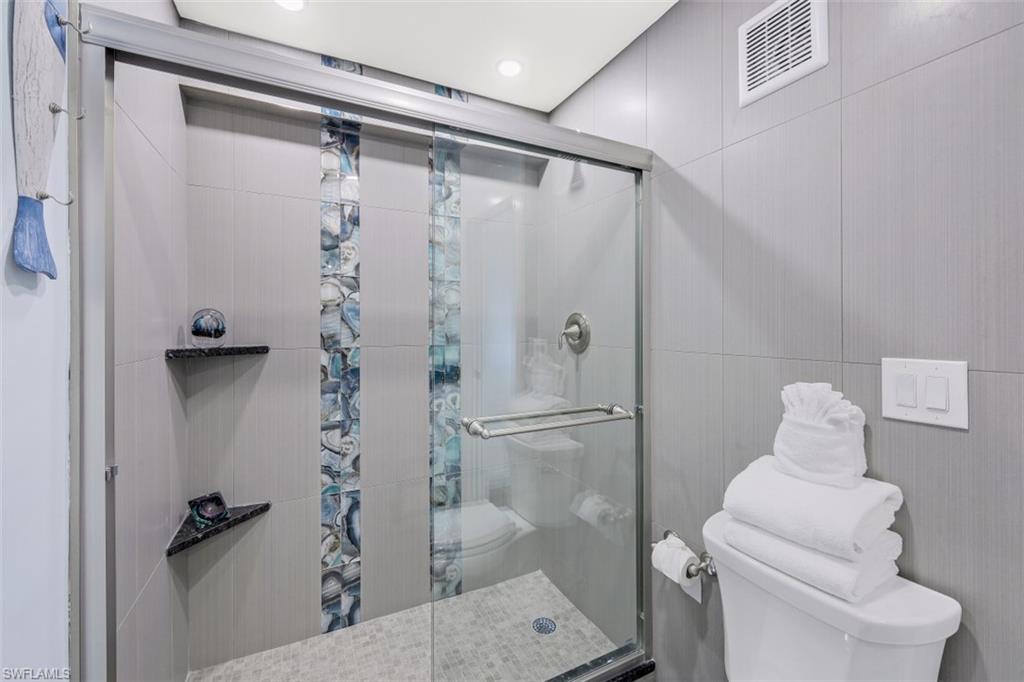 COVE INN - Residential