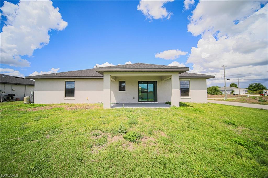 LEHIGH ACRES - Residential