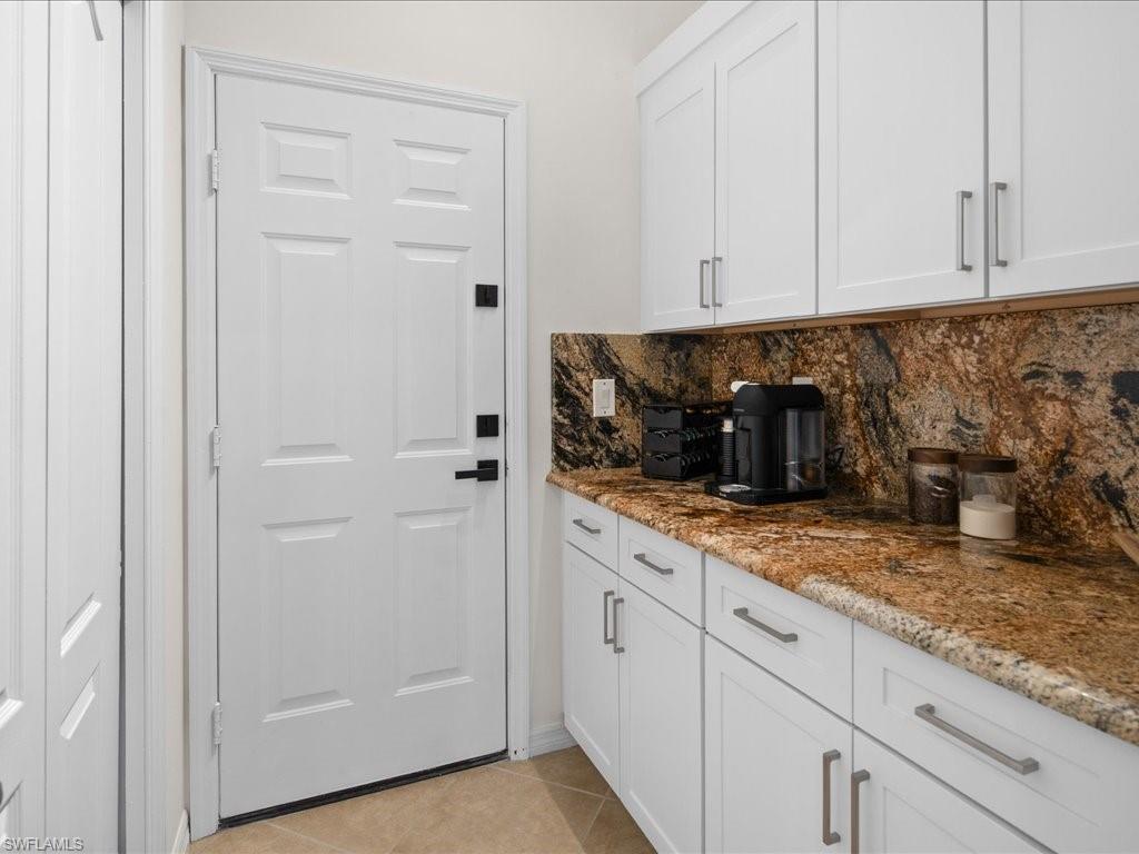 INDIGO LAKES - Residential