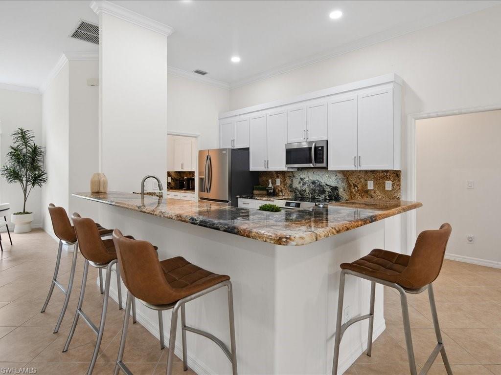 INDIGO LAKES - Residential