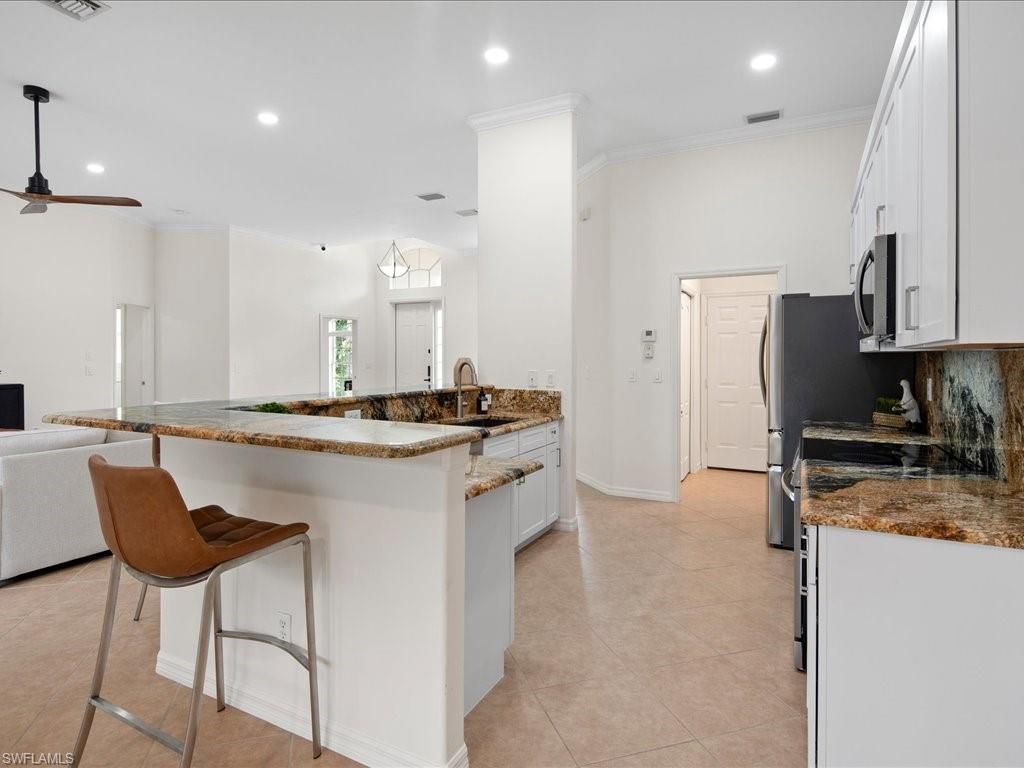 INDIGO LAKES - Residential