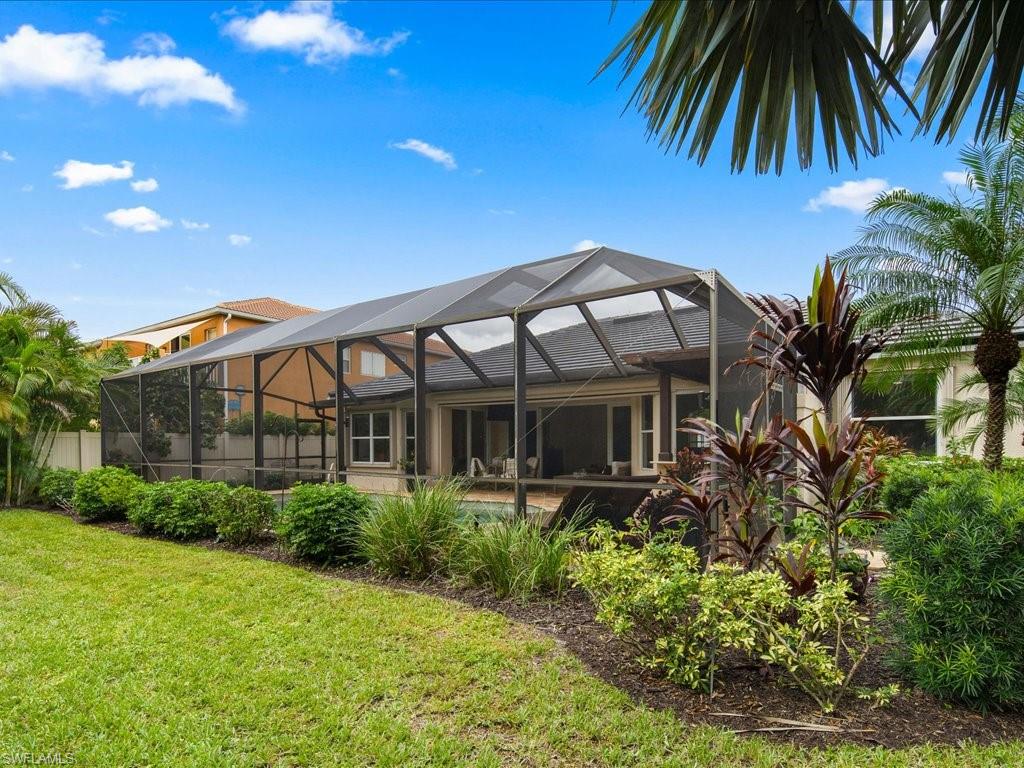 INDIGO LAKES - Residential