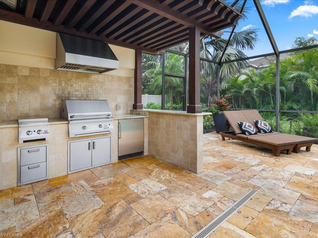 INDIGO LAKES - Residential