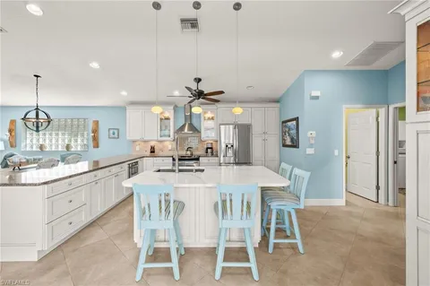 12985 Beacon Cove Ln, Fort Myers, FL 33919 - #: 225024782