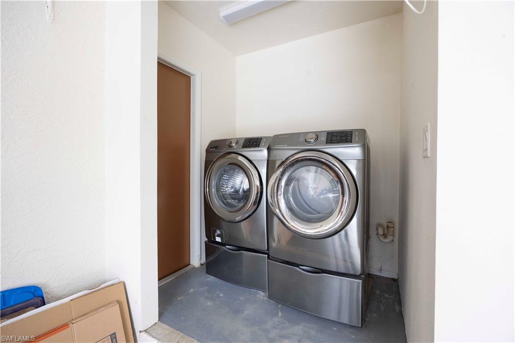 RIVER FOREST - Residential