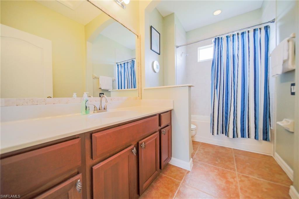 PROMENADE EAST - Residential