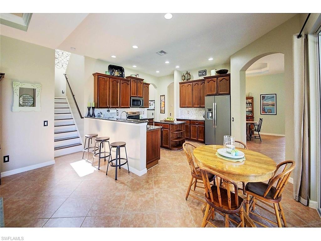 PROMENADE EAST - Residential