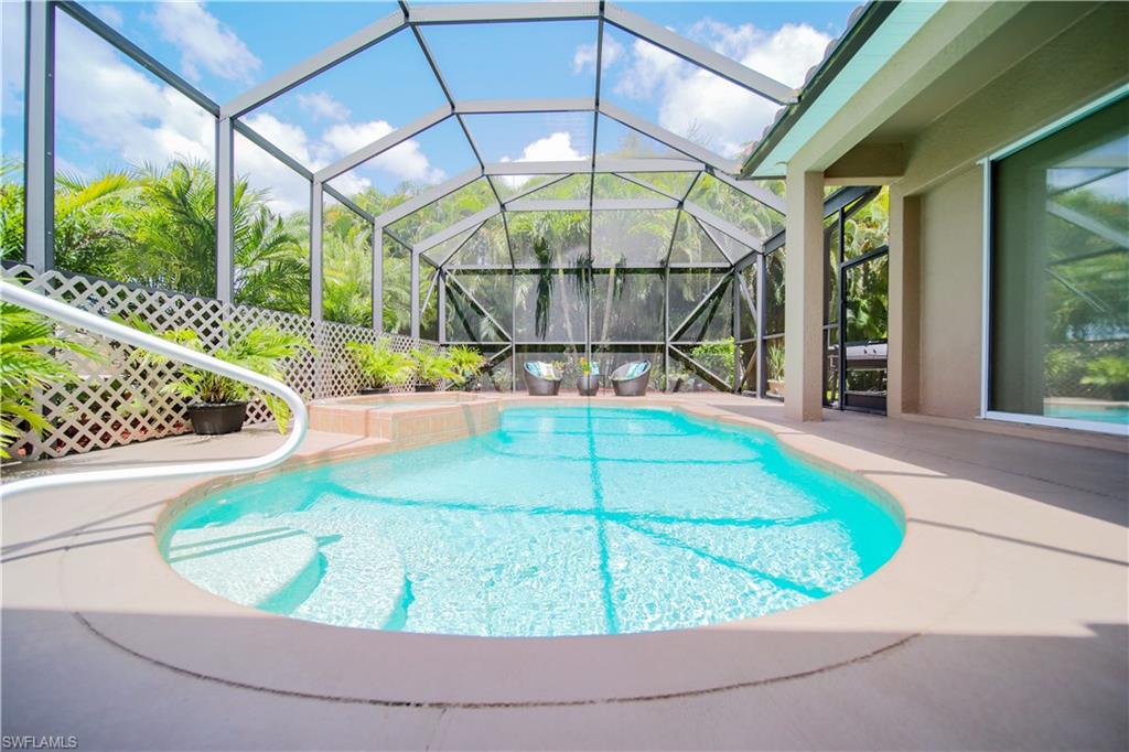 PROMENADE EAST - Residential