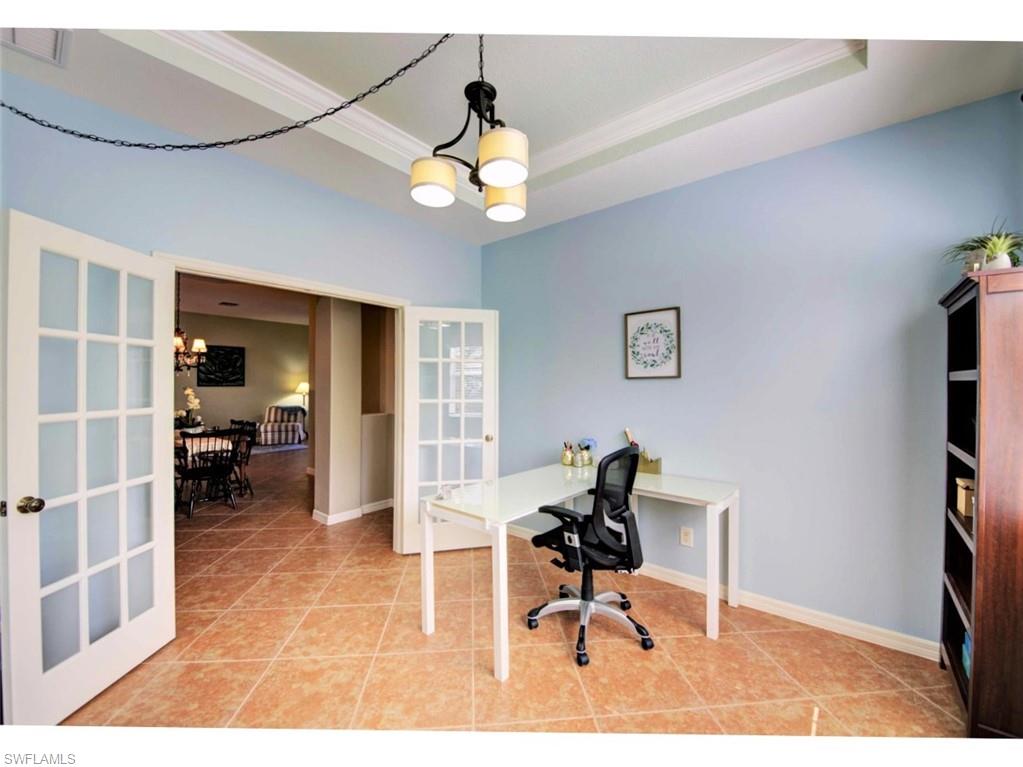 PROMENADE EAST - Residential