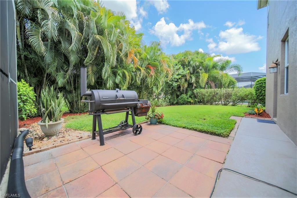 PROMENADE EAST - Residential