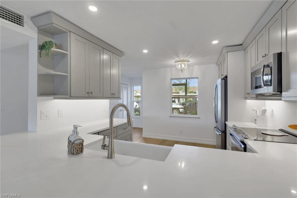 2150 W Crown Pointe BLVD D119