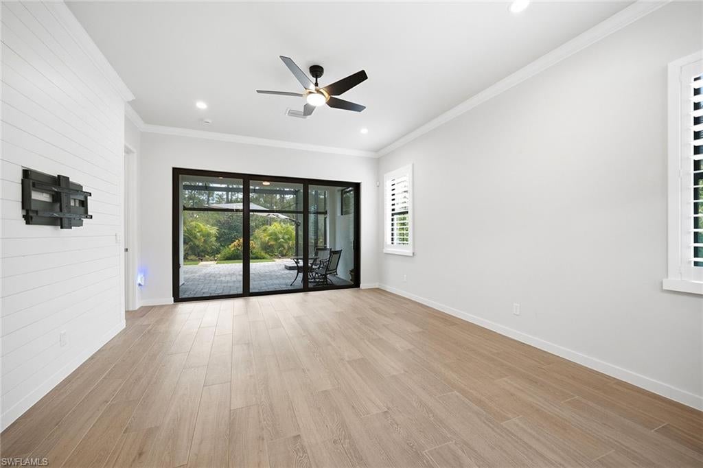 14628 Kingfisher LOOP