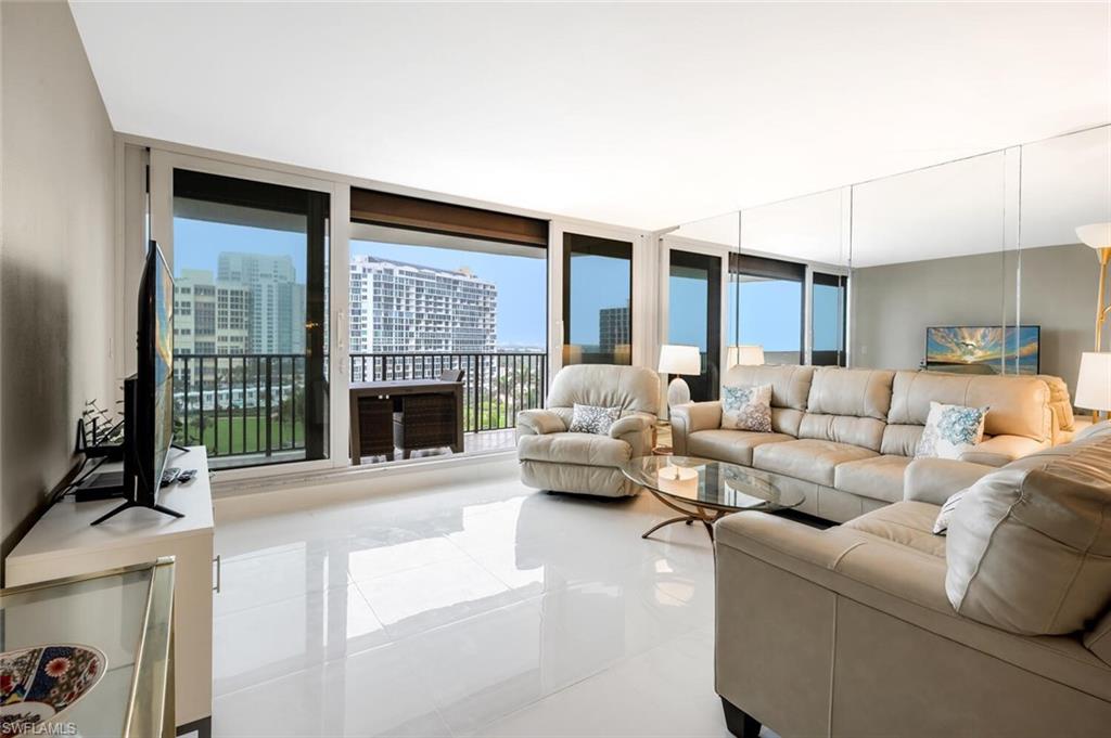 4005 Gulf Shore BLVD N 805