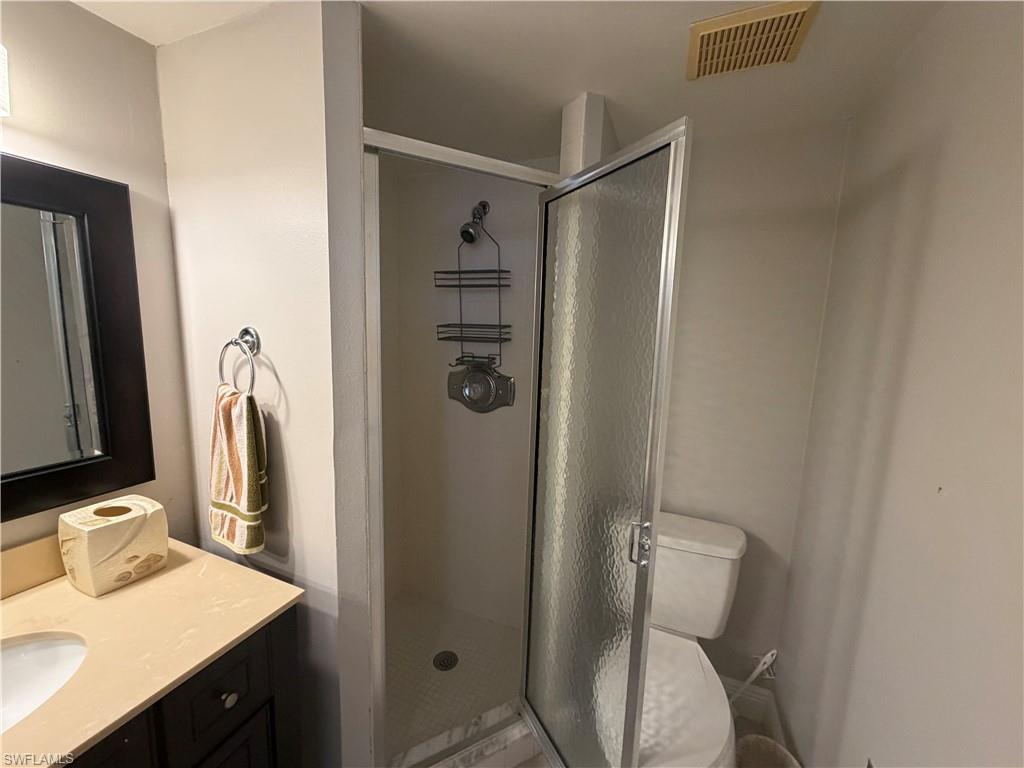 FOREST LAKES - Residential Lease