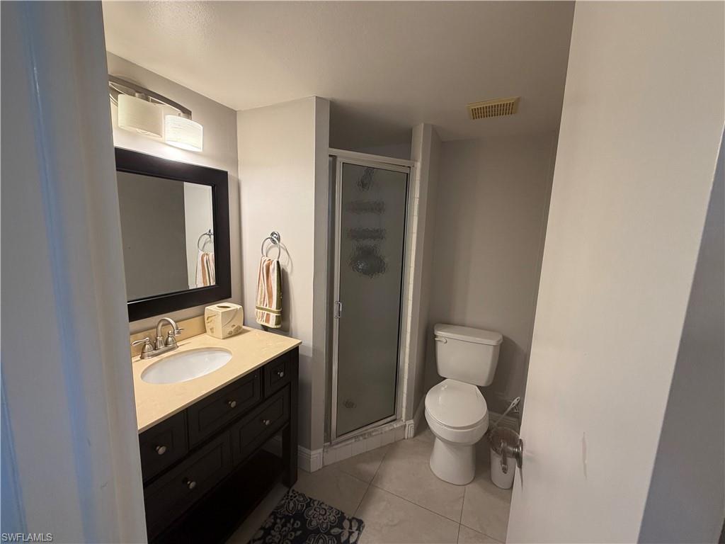 FOREST LAKES - Residential Lease