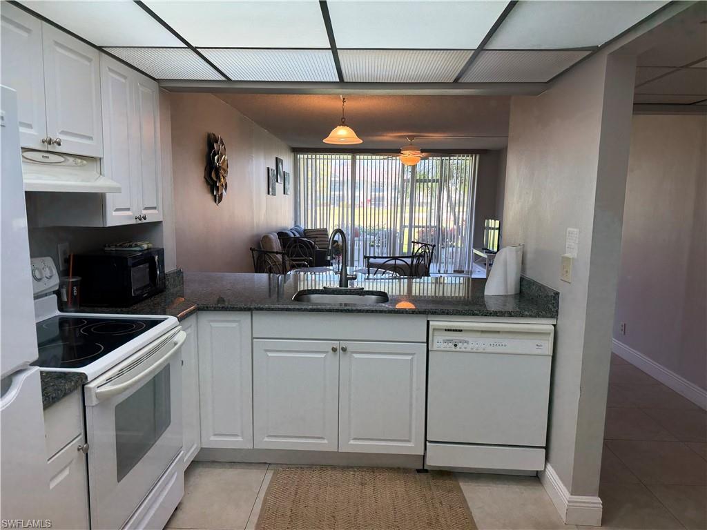 FOREST LAKES - Residential Lease