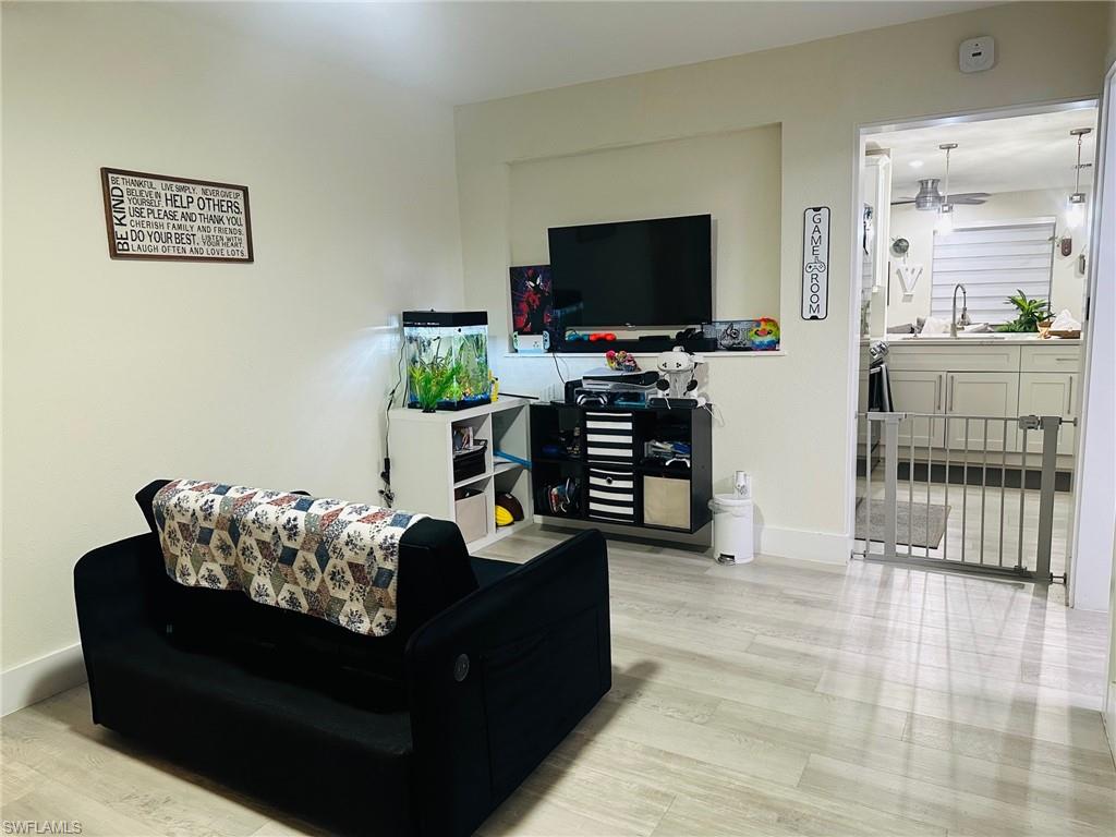 GUILFORD ACRES - Residential