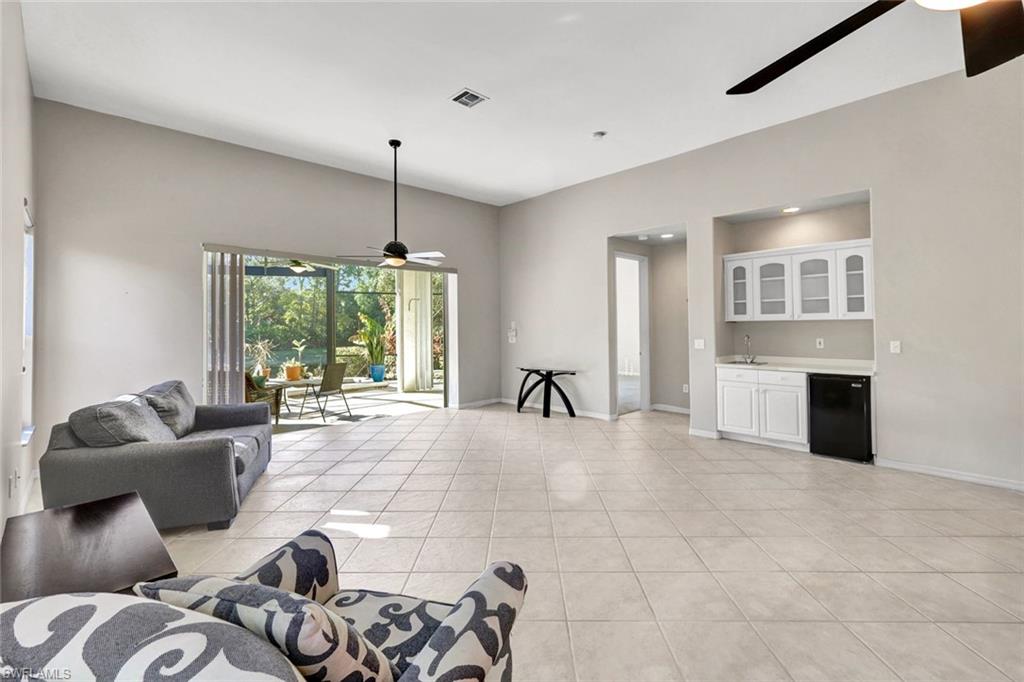 HUNTERS RIDGE - Residential