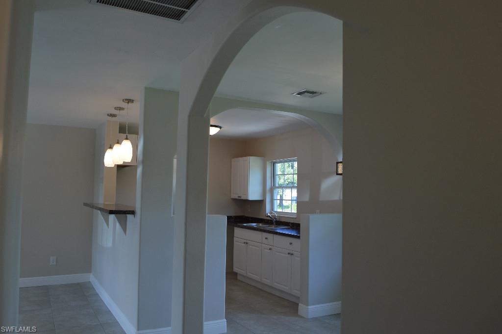 FORT MYERS SHORES - Residential