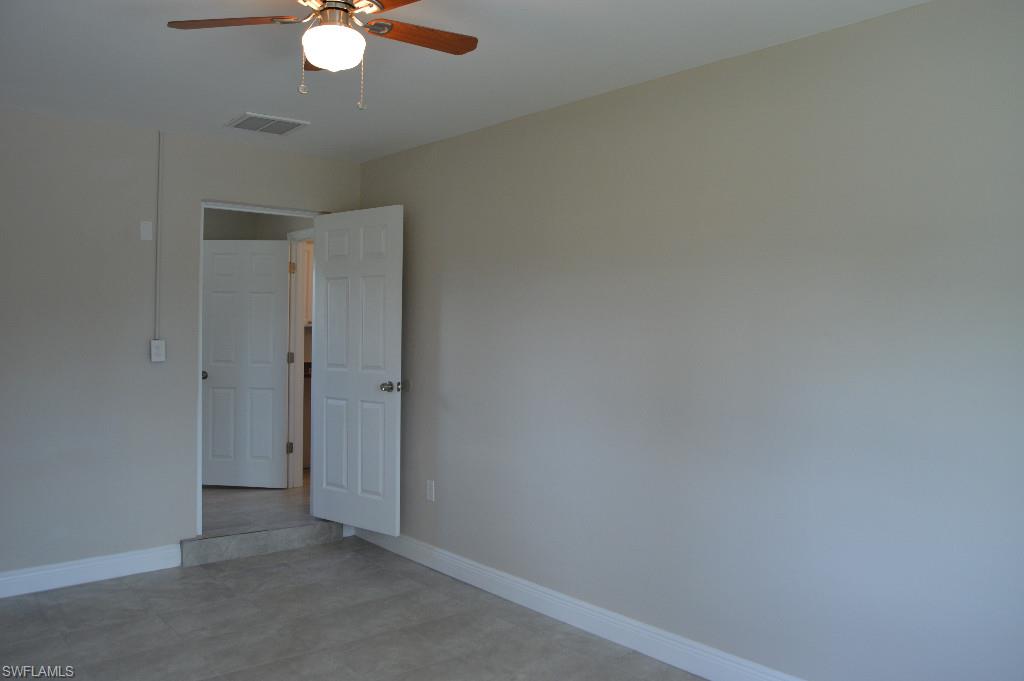 FORT MYERS SHORES - Residential