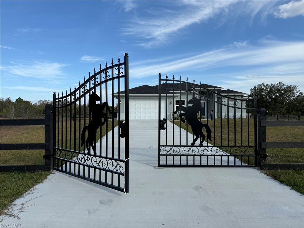 MONTURA RANCH ESTATES - Residential