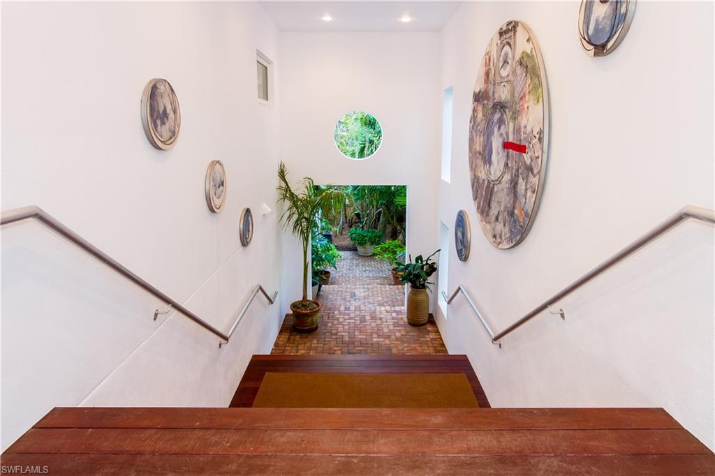 CAPTIVA BEACH - Residential