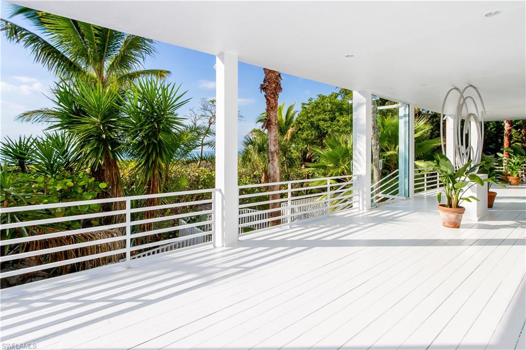 CAPTIVA BEACH - Residential