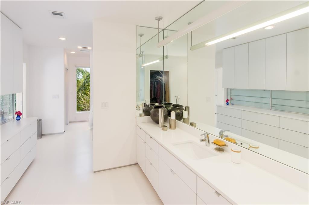 CAPTIVA BEACH - Residential