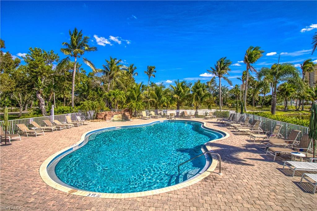 SANIBEL VIEW CONDO - Residential