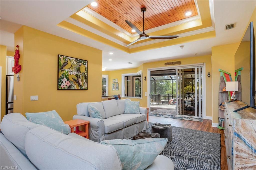 ROTONDA LAKES - Residential