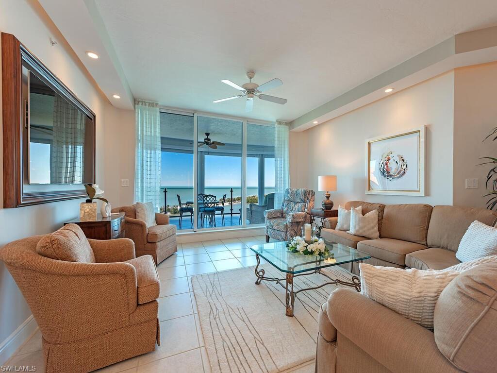 BAYPOINTE AT NAPLES CAY - Residential