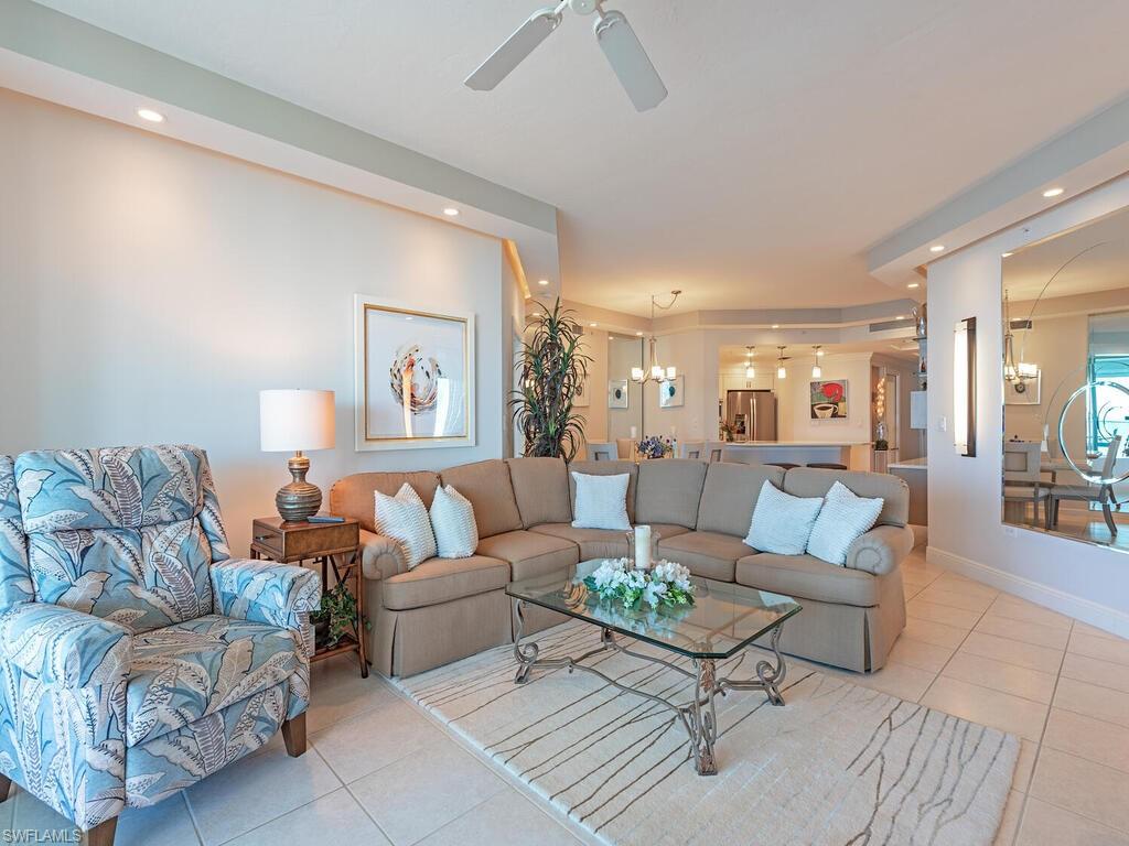 BAYPOINTE AT NAPLES CAY - Residential