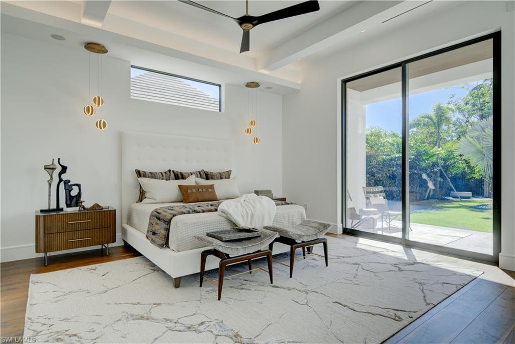 BAY COLONY SHORES - Residential